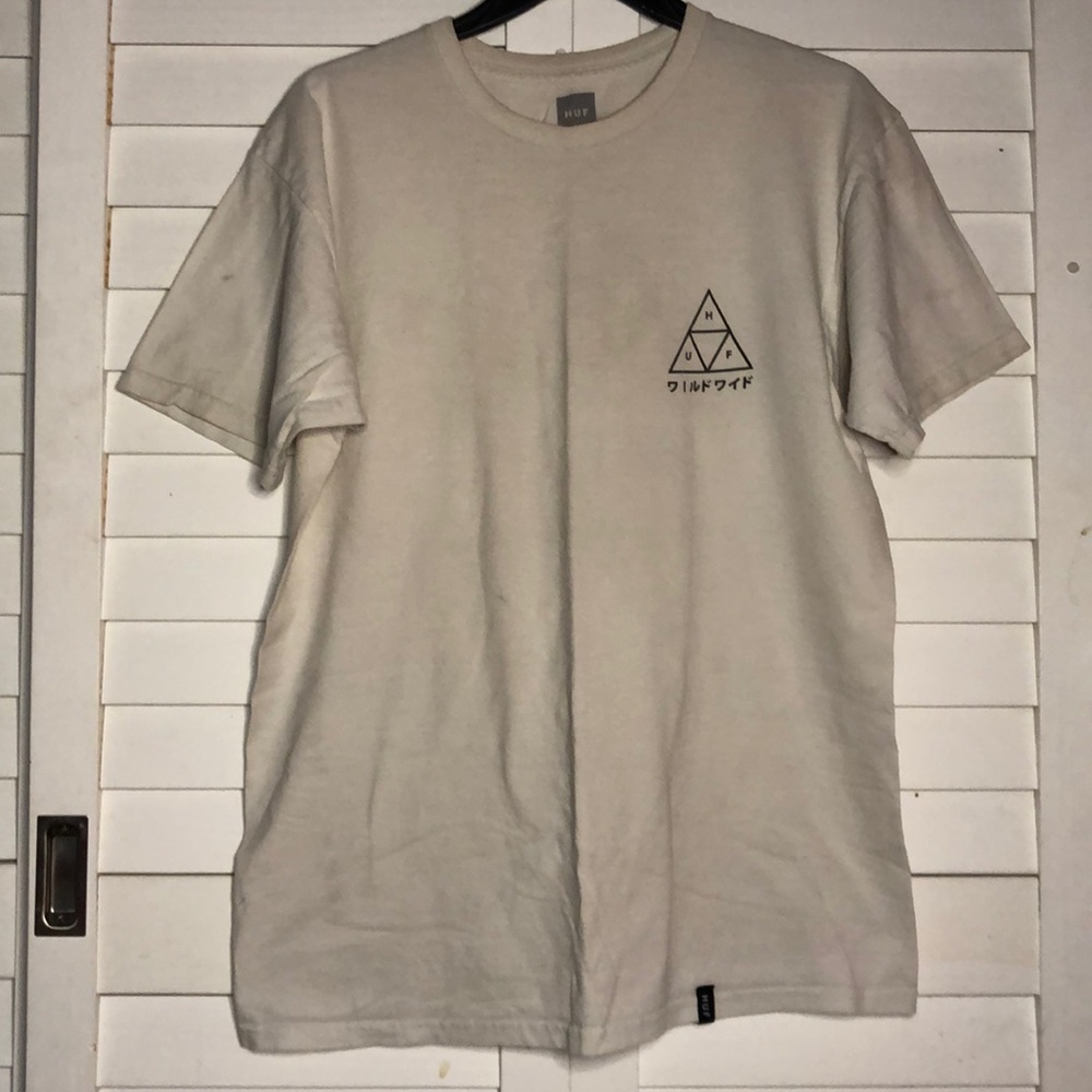 Short sleeve shirt